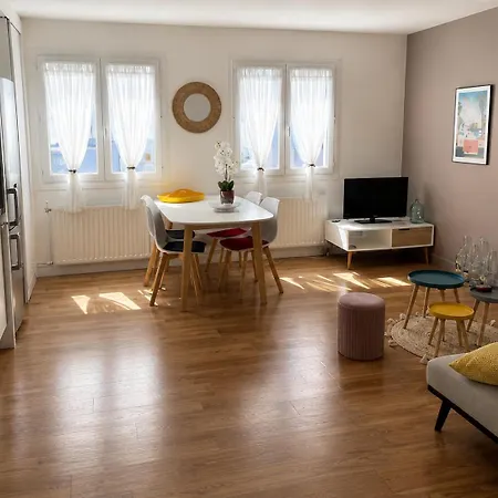 Appart, Chantier Naval, Très Cosy Et Vintage Appartamento *